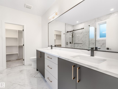 125 Lilac Close, Leduc, AB - Indoor Photo Showing Bathroom