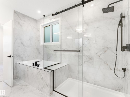 125 Lilac Close, Leduc, AB - Indoor Photo Showing Bathroom