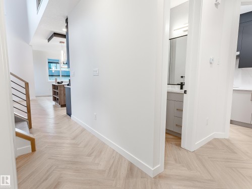 125 Lilac Close, Leduc, AB - Indoor Photo Showing Other Room