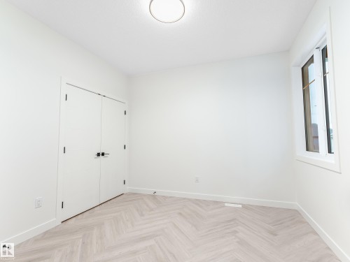 125 Lilac Close, Leduc, AB - Indoor Photo Showing Other Room