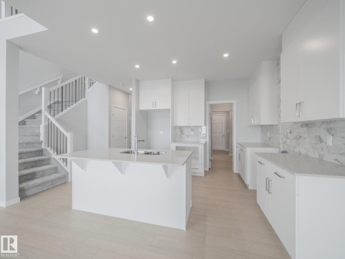 17624 4 Street, Edmonton, AB - Indoor Photo Showing Kitchen With Double Sink With Upgraded Kitchen