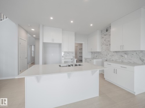 17624 4 Street, Edmonton, AB - Indoor Photo Showing Kitchen With Double Sink With Upgraded Kitchen