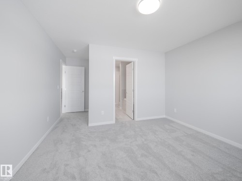 17624 4 Street, Edmonton, AB - Indoor Photo Showing Other Room