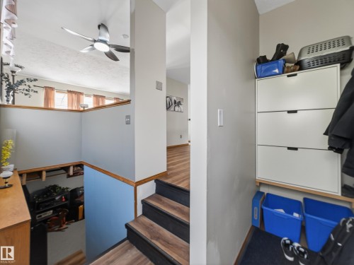 16050 95 Avenue, Edmonton, AB - Indoor