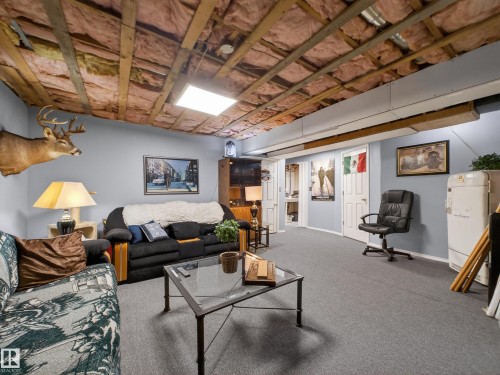 16050 95 Avenue, Edmonton, AB - Indoor