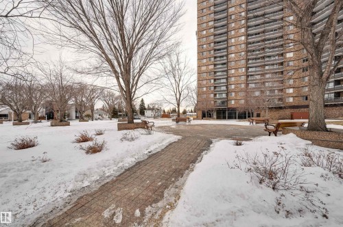1304 13910 Stony Plain Road, Edmonton, AB - Outdoor