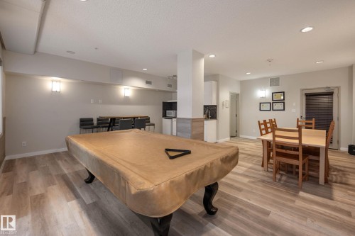 318 1144 Adamson Drive, Edmonton, AB - Indoor Photo Showing Other Room