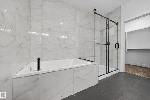 459 Crystal Creek Link, Leduc, AB - Indoor Photo Showing Bathroom