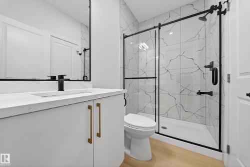 459 Crystal Creek Link, Leduc, AB - Indoor Photo Showing Bathroom