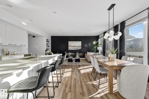 2227 Kelly Crescent, Edmonton, AB - Indoor Photo Showing Dining Room