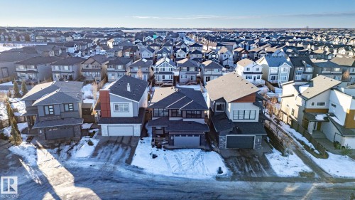 2227 Kelly Crescent, Edmonton, AB - Outdoor With Facade