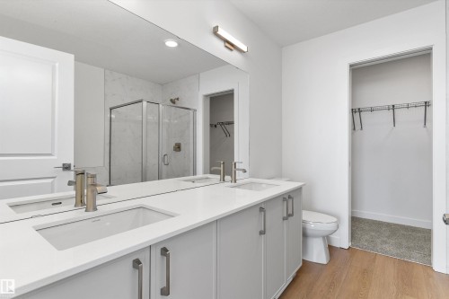 756 Astoria Way, Devon, AB - Indoor Photo Showing Bathroom