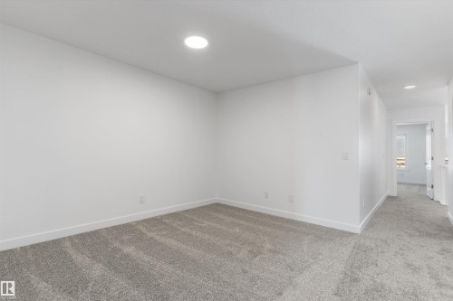 756 Astoria Way, Devon, AB - Indoor Photo Showing Other Room