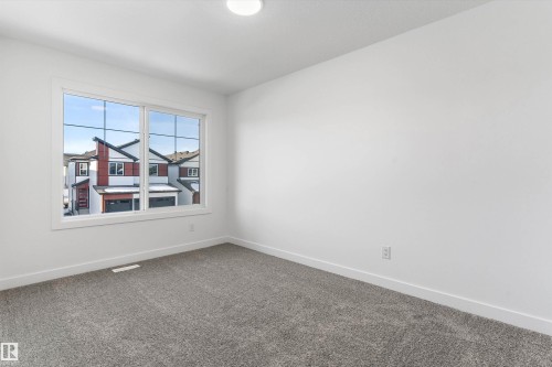 756 Astoria Way, Devon, AB - Indoor Photo Showing Other Room