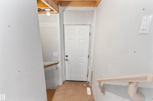 756 Astoria Way, Devon, AB - Indoor Photo Showing Other Room