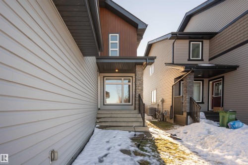 7155 Cardinal Way, Edmonton, AB - Outdoor