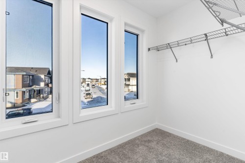 19107 20 Avenue, Edmonton, AB - Indoor