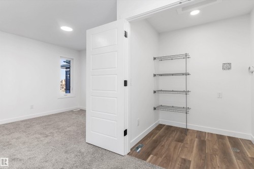 19107 20 Avenue, Edmonton, AB - Indoor