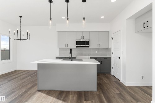 19107 20 Avenue, Edmonton, AB - Indoor Photo Showing Kitchen With Upgraded Kitchen