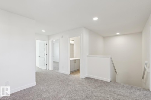 8712 183 Avenue, Edmonton, AB - Indoor Photo Showing Other Room