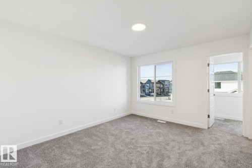 18923 28 Avenue, Edmonton, AB - Indoor Photo Showing Other Room