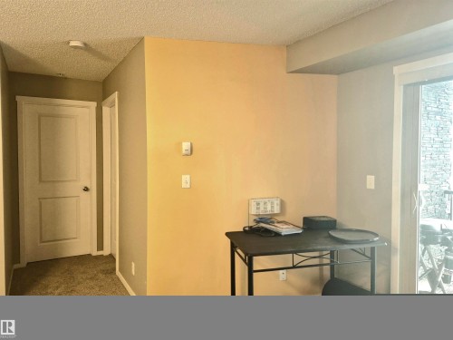 203 5390 Chappelle Road Sw, Edmonton, AB - Indoor Photo Showing Other Room