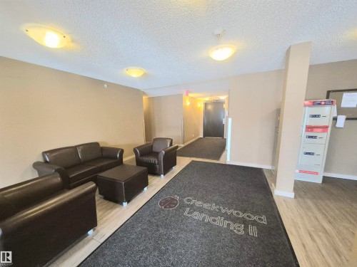 203 5390 Chappelle Road Sw, Edmonton, AB - Indoor