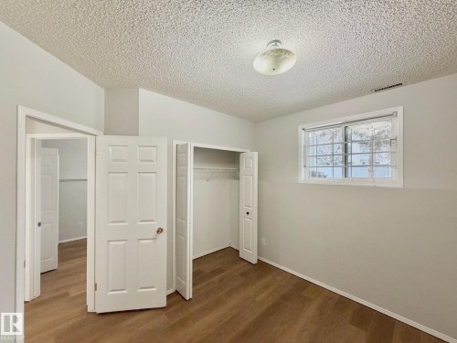 2 3311 58 Street, Edmonton, AB - Indoor Photo Showing Other Room