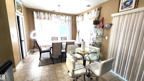 40 13003 132 Avenue, Edmonton, AB - Indoor Photo Showing Dining Room