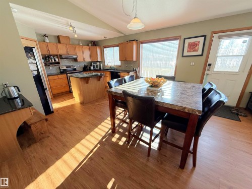 28 52327 Rge Road 20, Rural Parkland County, AB - Indoor Photo Showing Dining Room