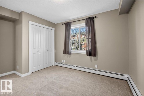 213 5390 Chappelle Road, Edmonton, AB - Indoor Photo Showing Other Room