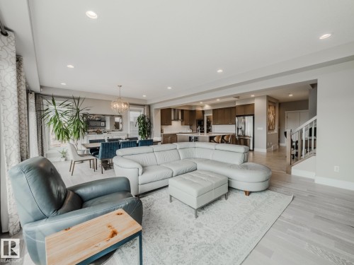 9756 222 Street, Edmonton, AB - Indoor Photo Showing Living Room