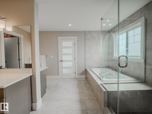 9756 222 Street, Edmonton, AB - Indoor Photo Showing Bathroom