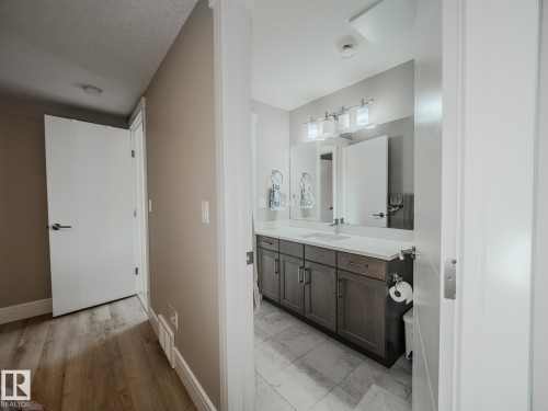 9756 222 Street, Edmonton, AB - Indoor Photo Showing Bathroom