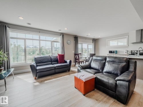 9756 222 Street, Edmonton, AB - Indoor Photo Showing Living Room