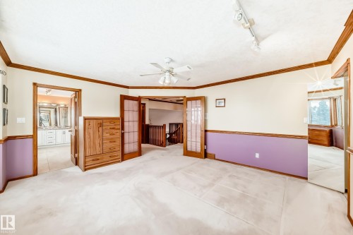 1720 Bearspaw Drive E, Edmonton, AB - Indoor Photo Showing Other Room