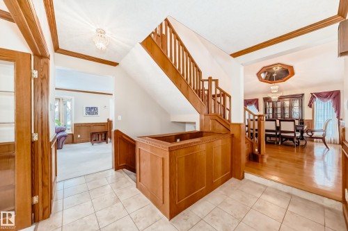 1720 Bearspaw Drive E, Edmonton, AB - Indoor Photo Showing Other Room