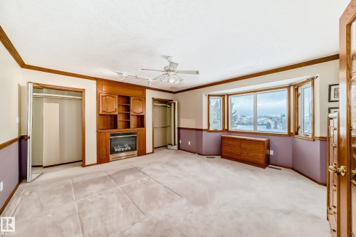 1720 Bearspaw Drive E, Edmonton, AB - Indoor Photo Showing Other Room