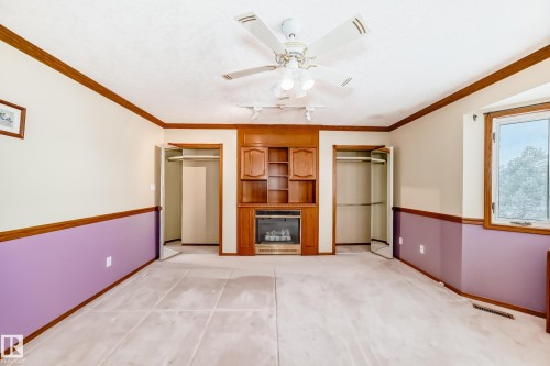 1720 Bearspaw Drive E, Edmonton, AB - Indoor Photo Showing Other Room