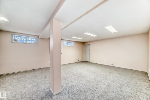 1720 Bearspaw Drive E, Edmonton, AB - Indoor Photo Showing Basement