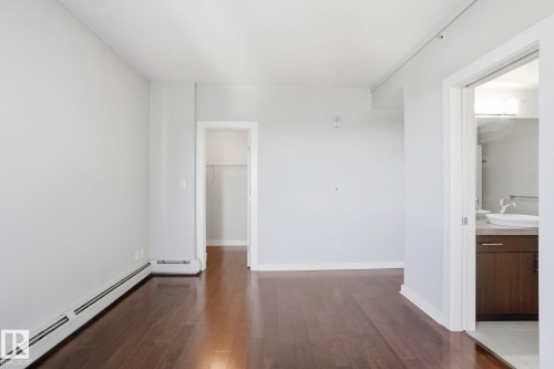 2702 10152 104 Street, Edmonton, AB - Indoor Photo Showing Other Room