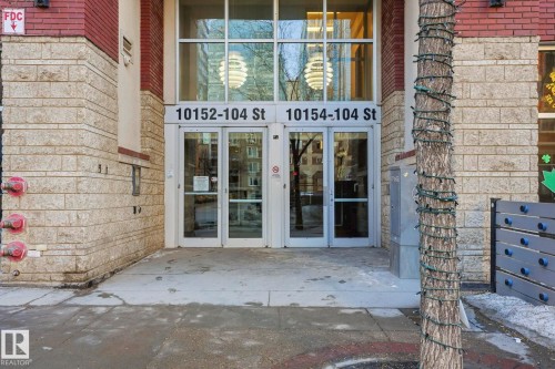2702 10152 104 Street, Edmonton, AB - Outdoor