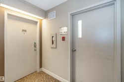 Entrance to property - 