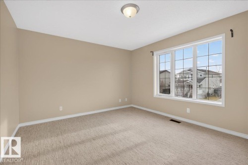 40 Birchglen Crescent, Leduc, AB - Indoor Photo Showing Other Room