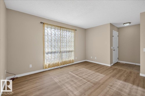 40 Birchglen Crescent, Leduc, AB - Indoor Photo Showing Other Room