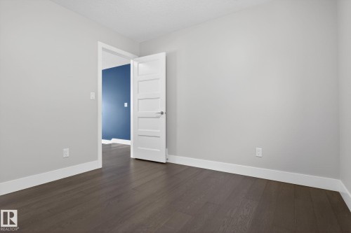 3964 Claxton Loop, Edmonton, AB - Indoor Photo Showing Other Room