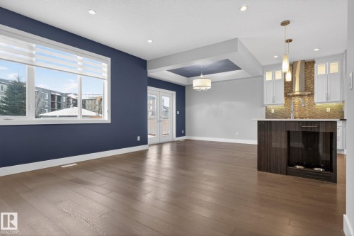 3964 Claxton Loop, Edmonton, AB - Indoor