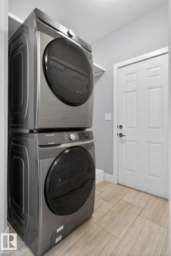 3964 Claxton Loop, Edmonton, AB - Indoor Photo Showing Laundry Room