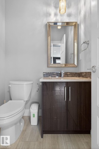 3964 Claxton Loop, Edmonton, AB - Indoor Photo Showing Bathroom