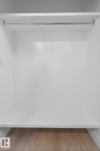 3964 Claxton Loop, Edmonton, AB - Indoor